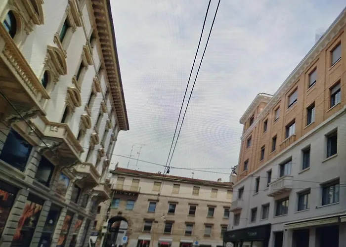 לינה וארוחת בוקר Davy Place Ub1 מילאנו